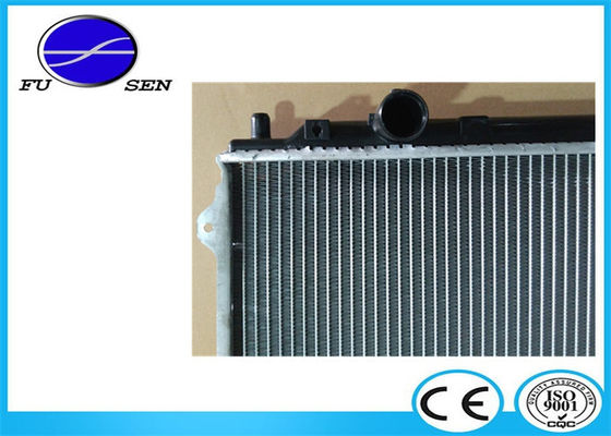 Water Cooled Hyundai Car Radiator For Hyundai TERRACAN 2.9D PA 510*568*26mm